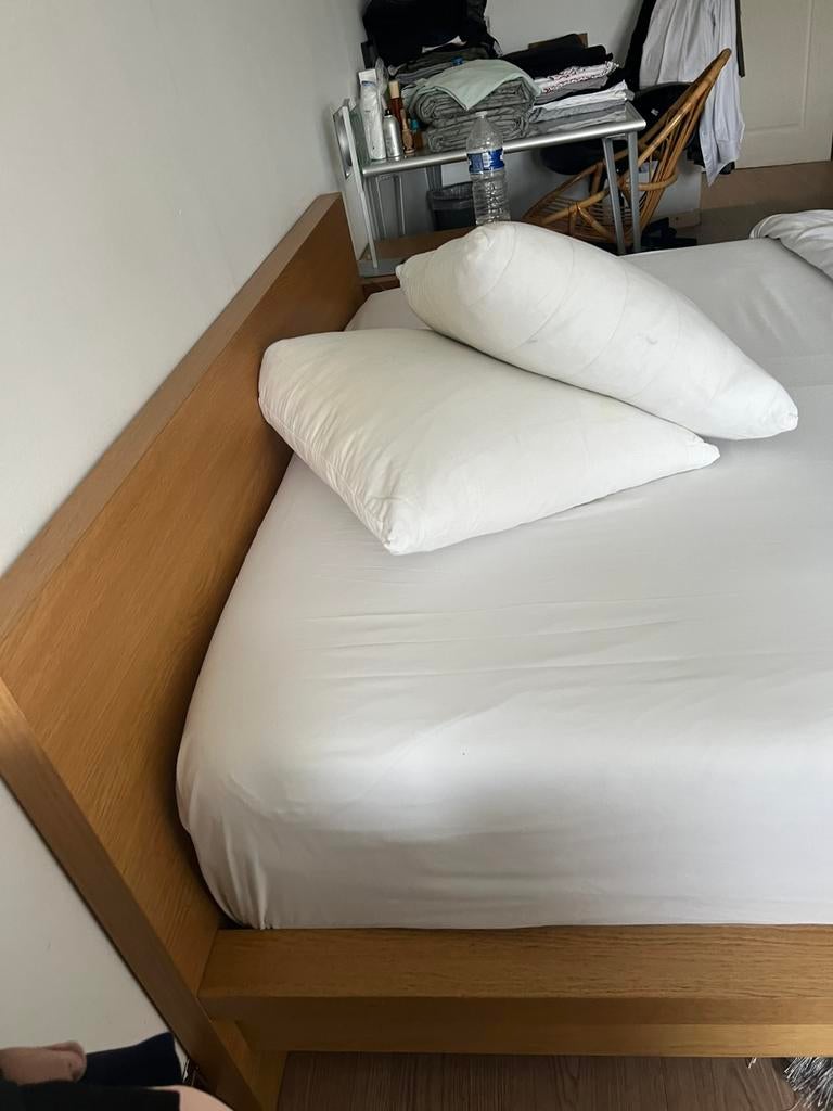 Bed, nachtkast, Ophalen, Zo goed als nieuw