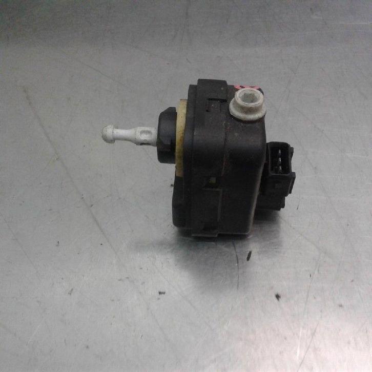 KOPLAMPMOTOR Nissan Micra (K12) (01-2003/06-2010), Auto-onderdelen, Overige Auto-onderdelen, Nissan, Gebruikt