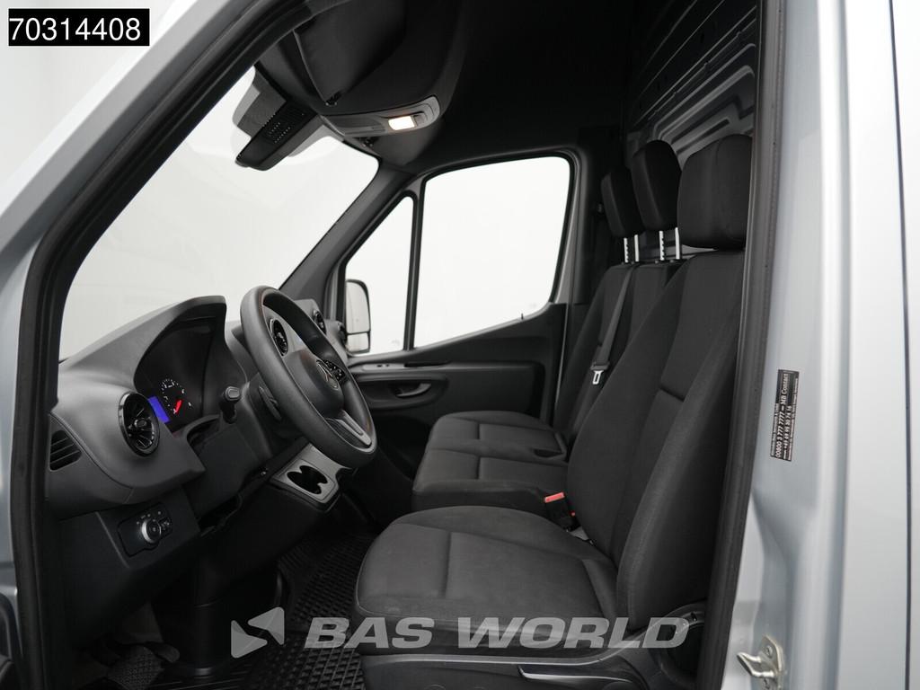 Mercedes Sprinter 215 CDI Automaat 150pk L2H2 MBUX Camera Ai, Automaat, Stof, Gebruikt, 4 cilinders