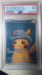 PSA 9 Pikachu Grey Felt Hat #085 Van Gogh Promo SVP Pokemon, Hobby en Vrije tijd, Ophalen of Verzenden
