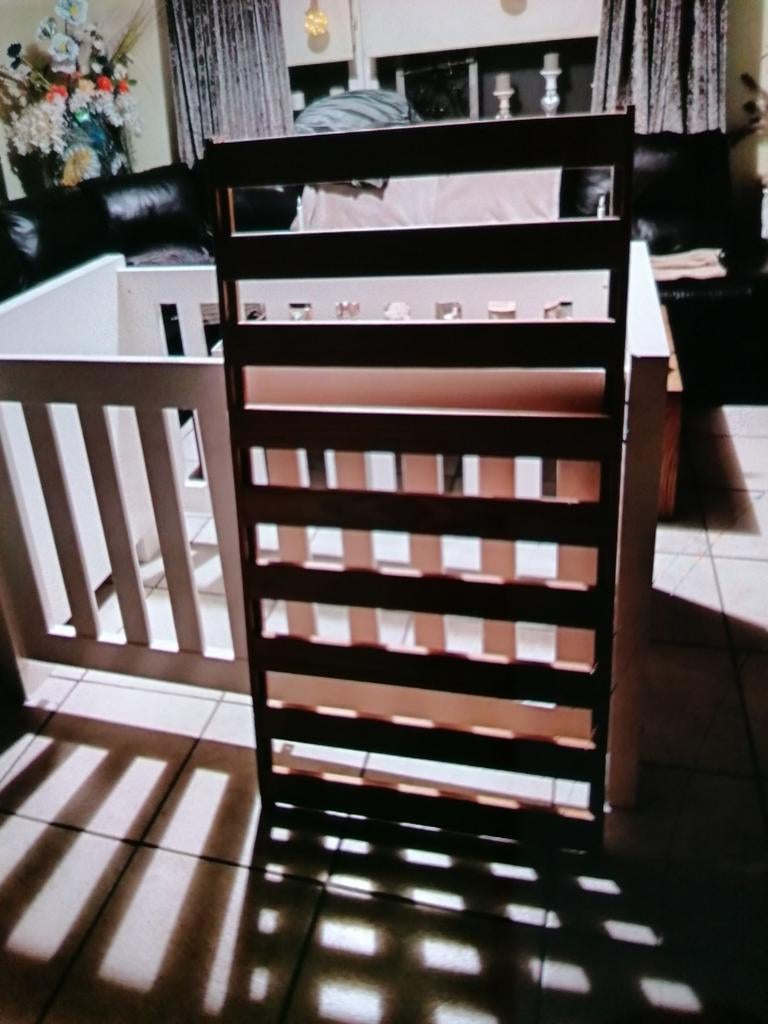 Zwaar baby bedje, Enlèvement