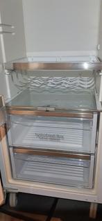 Grand frigo avec partie congélateur KI82LAF30, Enlèvement, Congélateur