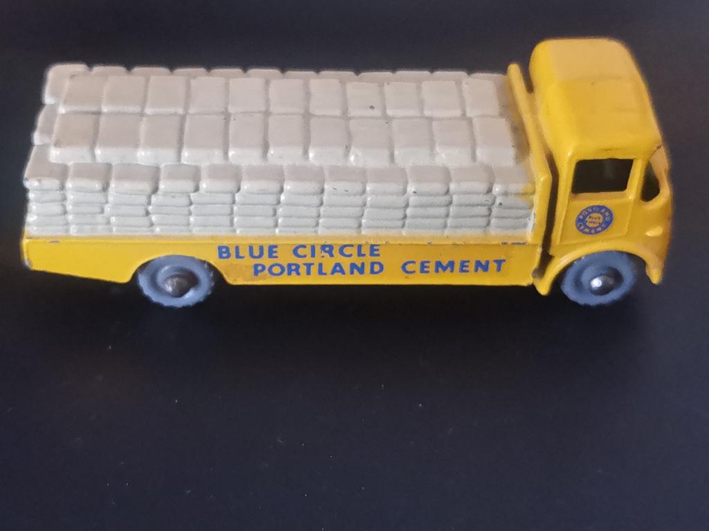 Vintage, Enlèvement