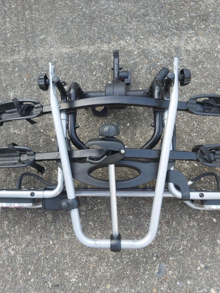 Fietsendrager, Ophalen, 2 fietsen, Zo goed als nieuw, Trekhaakdrager