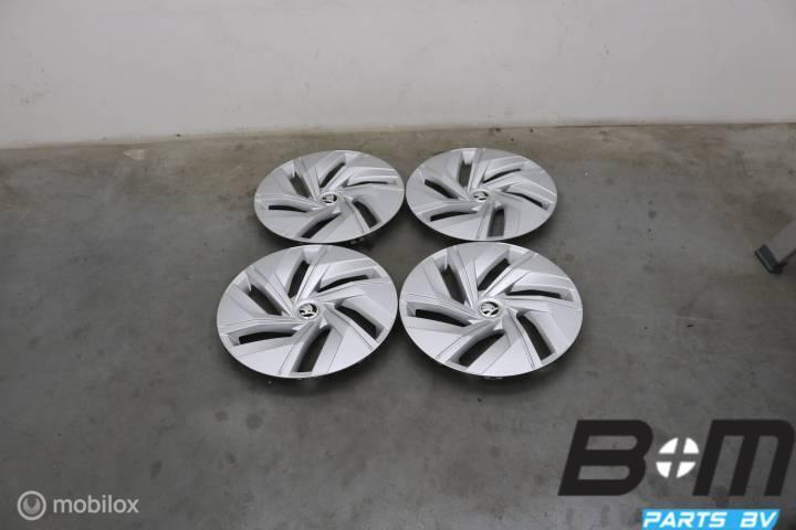 Set 18 inch wieldoppen Skoda Kodiaq 5LA601147, Gebruikt, Band(en)