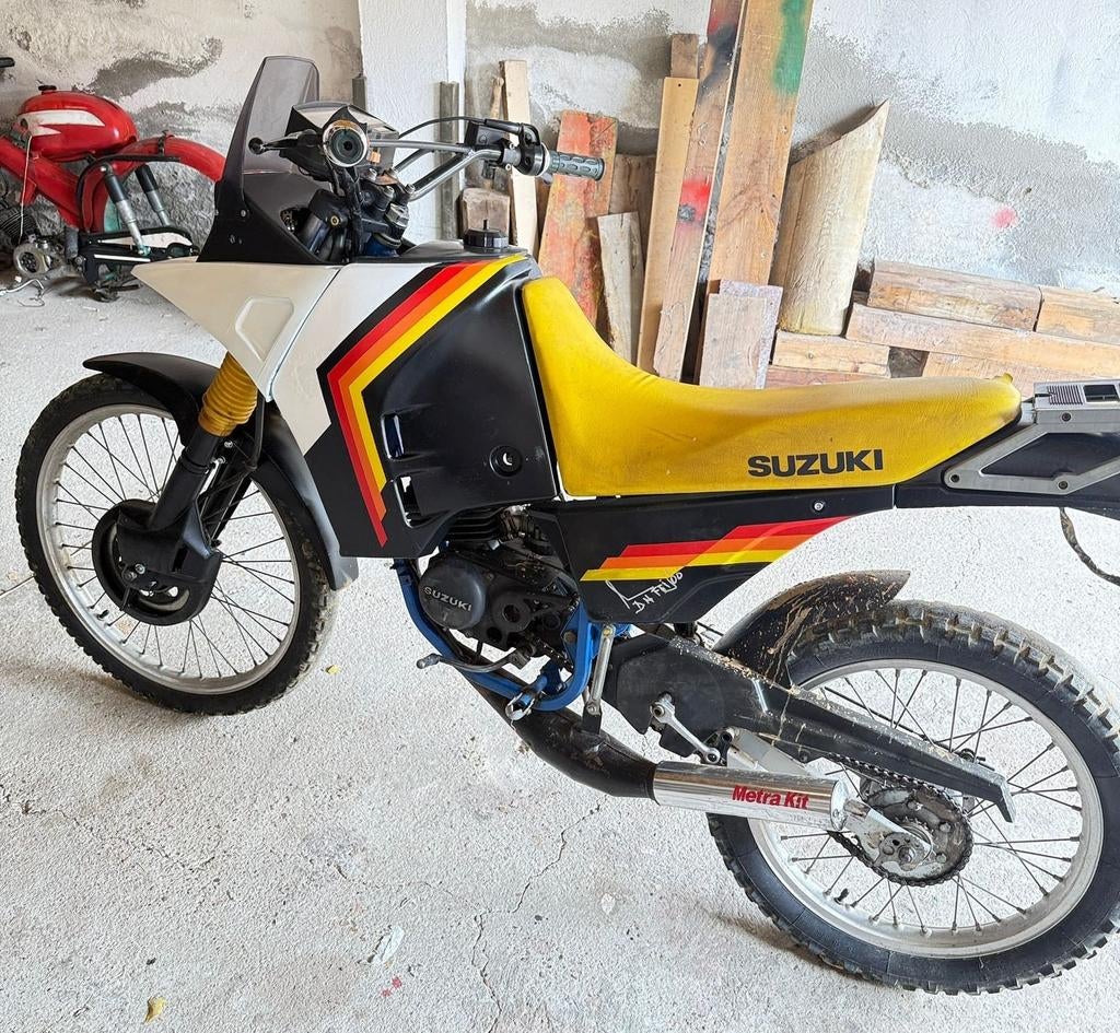 Suzuki DR Big 50 cc, Vélos & Vélomoteurs, Enlèvement