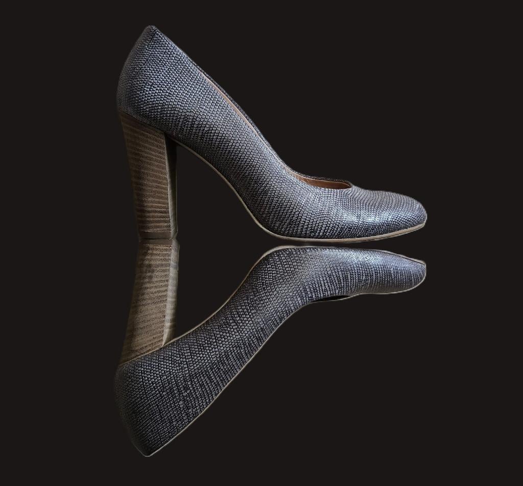 VIA VAI leren pumps maat 38, Kleding | Dames, Schoenen, Zo goed als nieuw, Pumps, Grijs, Ophalen of Verzenden