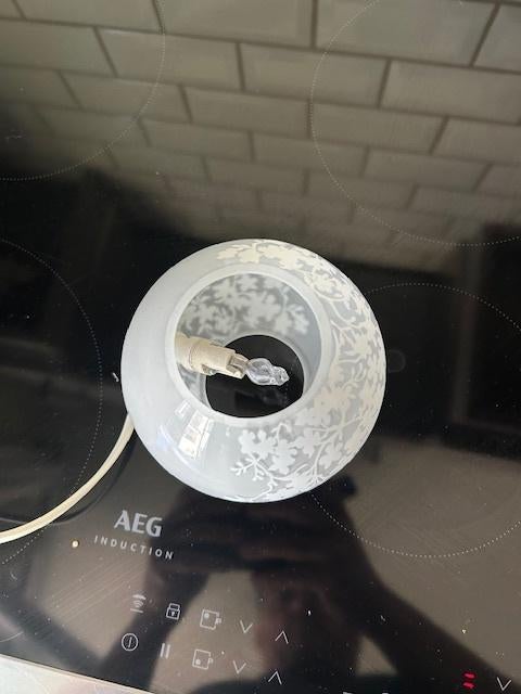 Nachtlampje, Huis en Inrichting, Lampen | Overige, Ophalen, Zo goed als nieuw, Modern