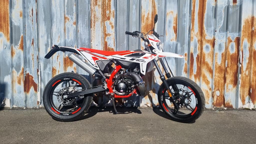 Beta - RR Motard 50 – White | Top Deals, Overige merken, 6 versnellingen, Nieuw, 49 cc