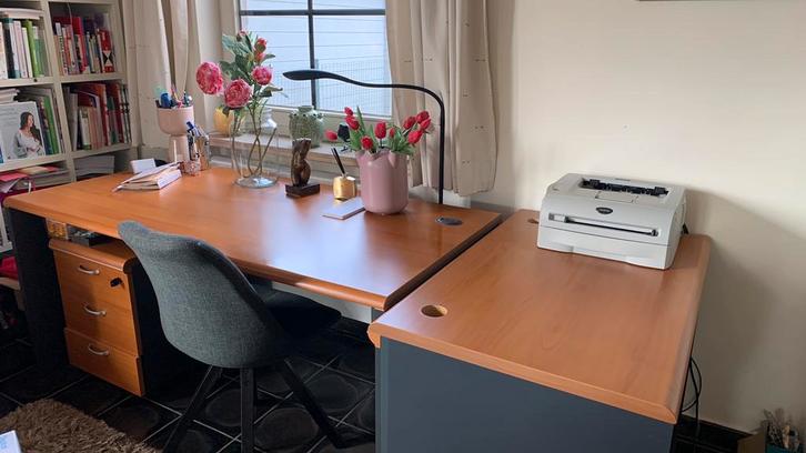 Bureauruimte ( 4 stuks!! )van het prestigieuse merk Bulo, Maison & Meubles, Bureaux, Comme neuf, Bureau-armoire combiné, Autres marques