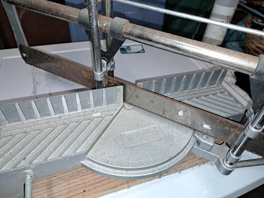 scie à onglet mannuelle, Enlèvement, Utilisé, Scie à onglet