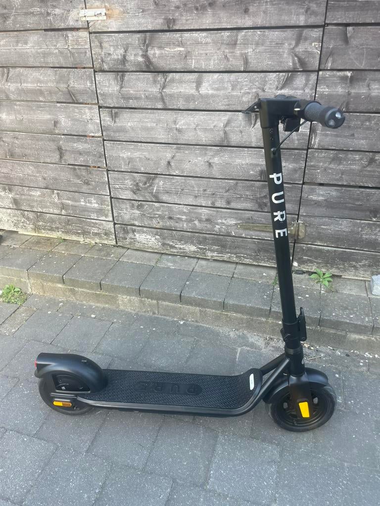 Elektrische step, Fietsen en Brommers, Ophalen, Zo goed als nieuw, Elektrische step (E-scooter)