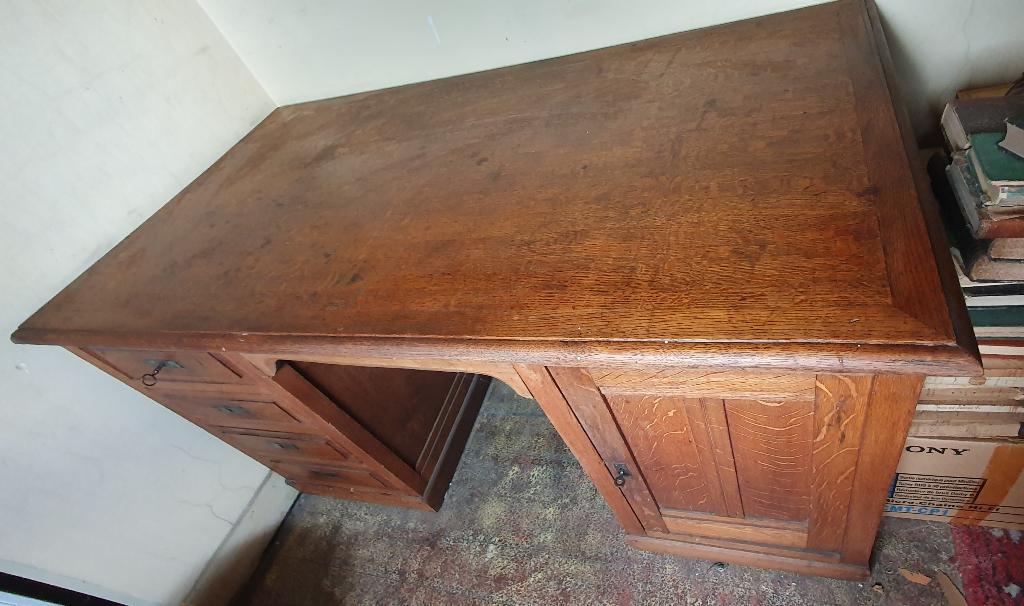 Bureau en bois, chêne, Ophalen, Hout