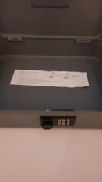 CAISSE EN PARFAIT ÉTAT, Collections, Tirelires, Enlèvement ou Envoi