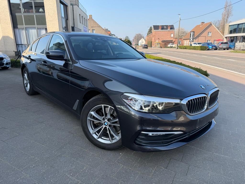 BMW 520i automatique à essence, Autos, BMW, Euro 6, Entreprise, 5 portes, Berline