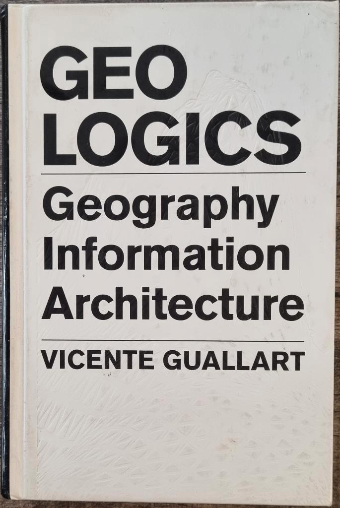 GeoLogics - Geography Information Architecture - 2008, Boeken, Kunst en Cultuur | Architectuur, Zo goed als nieuw, Architectuur algemeen