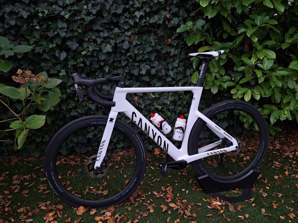 Canyon Aeroad CFR maat L Alpecin Deceuninck Mvdp, Vélos & Vélomoteurs, Vélos électriques, Enlèvement