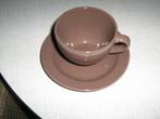7 bruine koffie tassen met onderbord, Huis en Inrichting, Ophalen, Zo goed als nieuw, Kop(pen) en/of Schotel(s)
