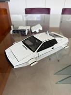 Lotus Esprit S1 James Bond uitfilm The Spy Who Loved Me 1/18, Ophalen of Verzenden, Zo goed als nieuw, Auto, ERTL
