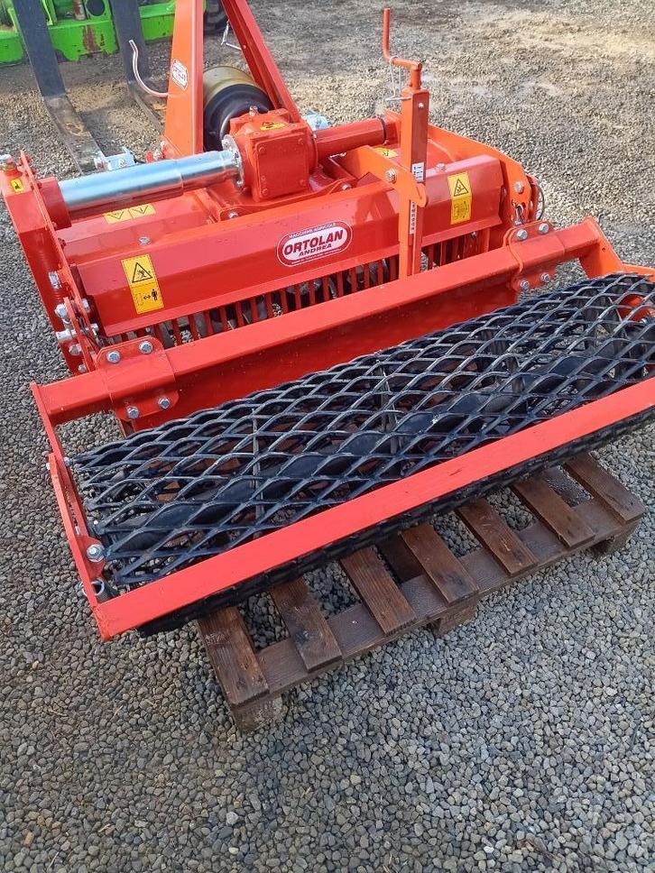 overtop frees 105 ortolan pro, Zakelijke goederen, Landbouw | Werktuigen, Akkerbouw, Weidebouw, Ophalen