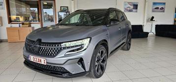 Renault Austral 200 Iconic Esprit Alpine 7/2024 9.135km euro, Auto's, 1199 cc, Alcantara, 107 g/km, 1492 kg