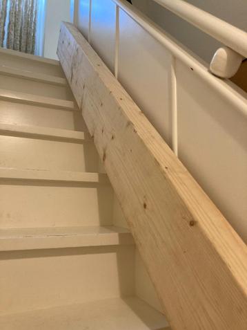 Vuren houten balk geschaafd 70x210x3600mm beschikbaar voor biedingen