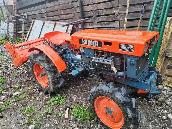 Tracteur Kubota B6000 avec fraise arrière, Zakelijke goederen, Landbouw | Tractoren, Overige merken, Gebruikt, Ophalen