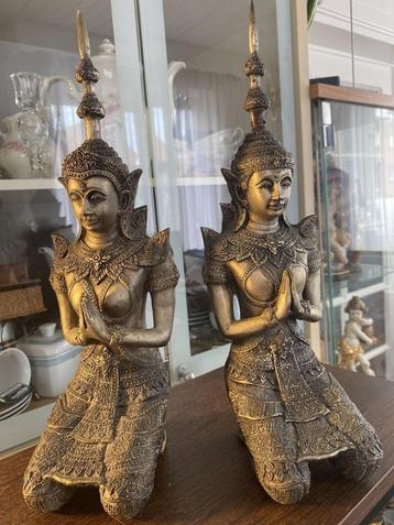 Zwaar verzilverde bronzen en biddende thepanom beelden 38cm beschikbaar voor biedingen