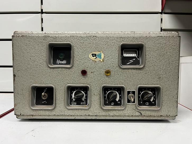 BOUYER ST-30 Vintage buizenversterker - Zeer goede staat, Audio, Tv en Foto, Stereoketens, Gebruikt, Ophalen