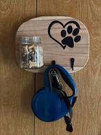 Houten plaatje om de spullen van de hond aan te hangen ., Ophalen of Verzenden, Nieuw