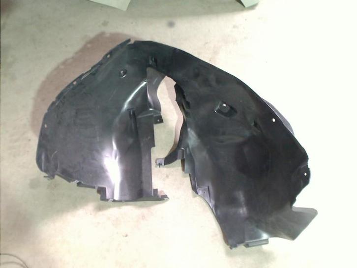 BINNENSPATSCHERM LINKS VOOR Opel Combo Cargo (9817398580), Auto-onderdelen, Carrosserie, Spatbord, Opel, Voor, Links, Gebruikt