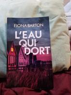 L'eau qui dort, Ophalen of Verzenden, Zo goed als nieuw, Fiona Barton