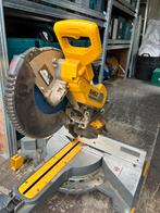 Afkort- en verstekzaag 305 mm, Ophalen, Gebruikt, 70 mm of meer, Dewalt