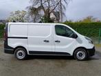 Renault Trafic 1.6dCi - Airco - 56.950 km Carnet + Feuille r, Autos, Renault, Carnet d'entretien, 4 portes, 1598 cm³, Tissu