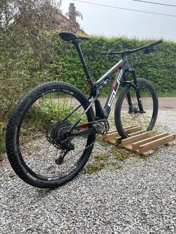 VTT superior bike xf 29 elite  beschikbaar voor biedingen