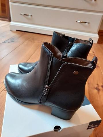 Bottines NO STRESS neuves pointure 39 disponible aux enchères