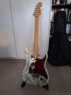 Squier Stratocaster 1997 (partcaster gerestaureerd), Musique & Instruments, Comme neuf, Solid body, Enlèvement, Fender