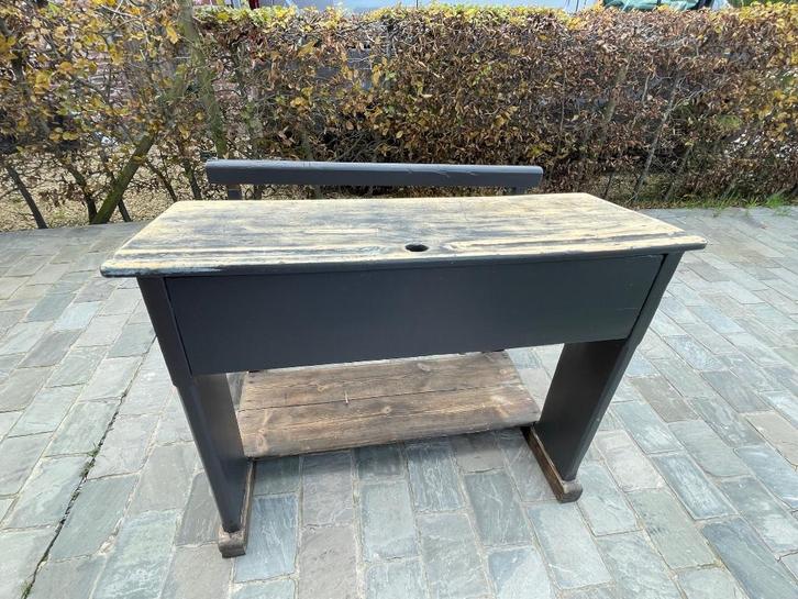Oude schoolbank kinderen, Antiek en Kunst, Antiek | Meubels | Stoelen en Sofa's, Ophalen