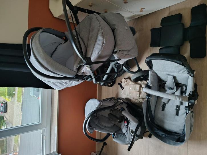 3 in 1 buggy+ isofix, Kinderen en Baby's, Kinderwagens en Combinaties, Zo goed als nieuw, Ophalen