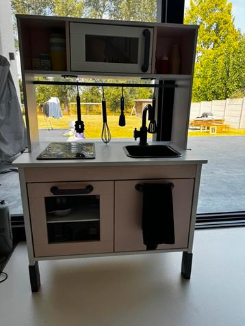 Ikea kinder keukentje - roze met wit, Enlèvement, Utilisé