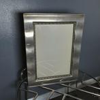 Oude zilveren metalen albumlijst en zwart fluweel „Zilveren, Antiek en Kunst