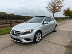 Mercedes a180 benzine urban sportpack automaat pano-dak,.., Auto's, Mercedes-Benz, Zwart, Leder en Stof, Bedrijf, Berline