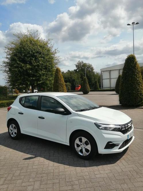 Dacia SANDERO 1.0 benzine 4800km!! & 2 j Garantie, Auto's, Dacia, Bedrijf, Sandero, ABS, Airbags, Bluetooth, Boordcomputer, Centrale vergrendeling