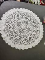 Kanten tafelkleedje, Ophalen of Verzenden
