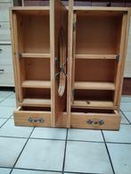 Belle armoire « robuste », Enlèvement