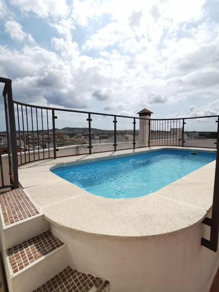 APPARTEMENT MET 2 SLAAPKAMERS EN GROOT TERRAS COSTA BLANCA, Immo, Buitenland, Spanje, Appartement, Dorp