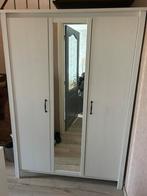 Kledingkast IKEA, Huis en Inrichting, Kasten | Kleerkasten, Ophalen, Zo goed als nieuw