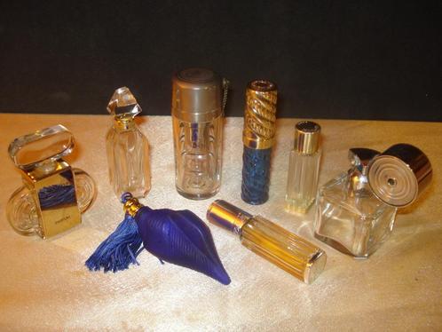 Lot n°1 d'Anciens Flacons de Parfums, Collections, Parfums, Comme neuf, Bouteille de parfum, Enlèvement ou Envoi