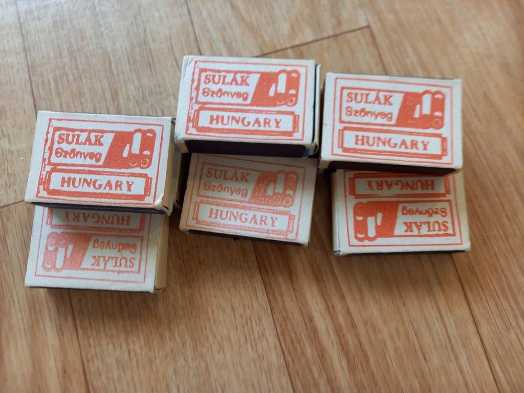 PARTY LUCIFERDOOSJES VAN HONGARIJE, Ophalen of Verzenden, Zo goed als nieuw