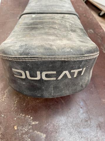 Selle Ducati old timer 